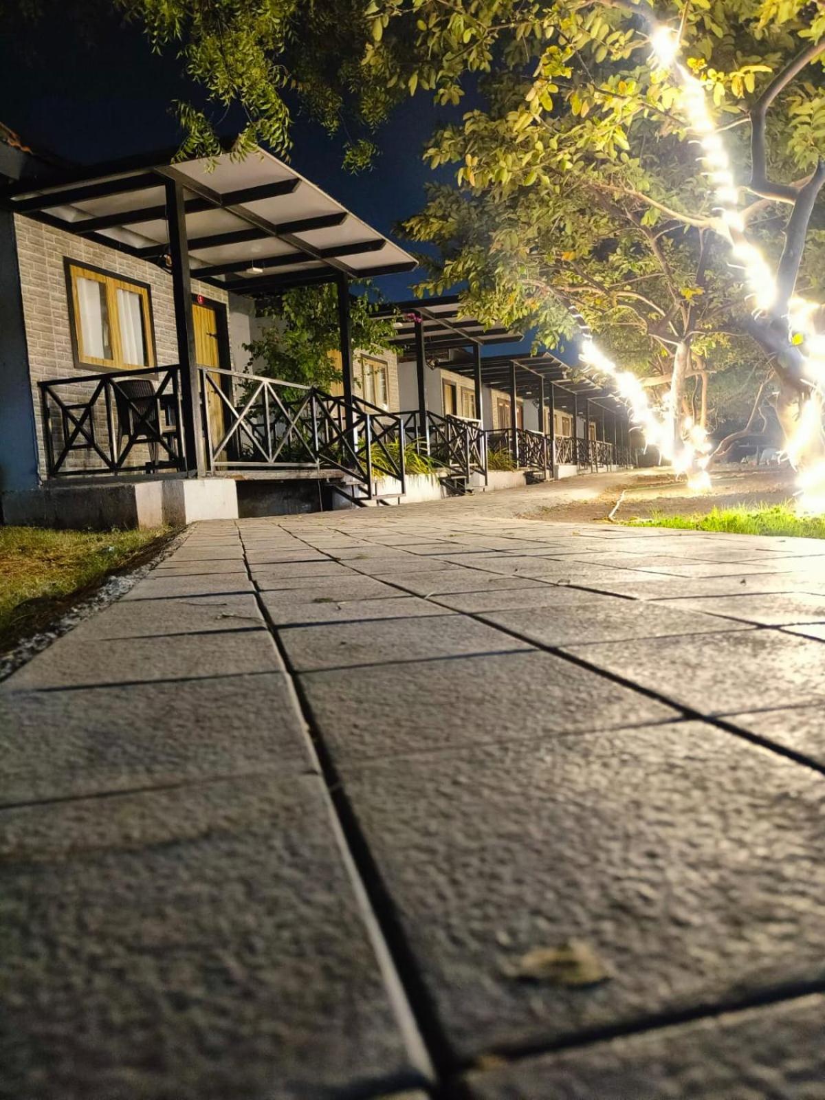 Agralam Cottages @Raghunandan Resort Nashik Zewnętrze zdjęcie